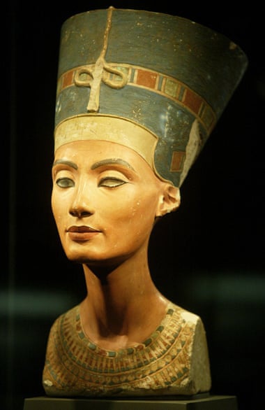 Xác ướp vua Tutankhamun nằm trong lăng mộ của mẹ kế? - Ảnh 4.