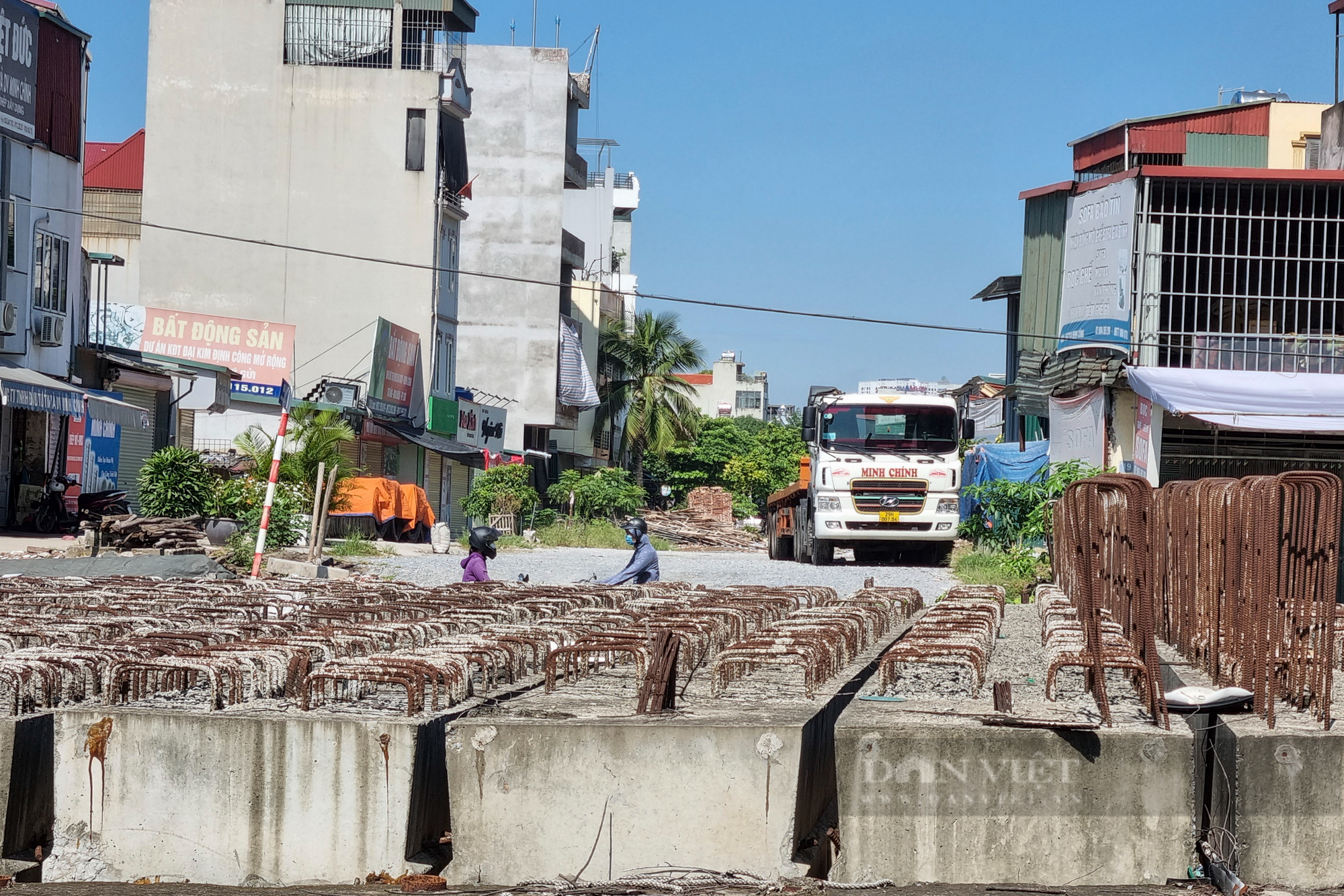 Hà Nội: Dự án đường vành đai 1300 tỷ vẫn ngổn ngang sau 11 năm thi công - Ảnh 11.