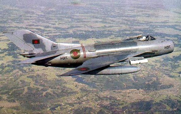 Tại sao Liên Xô không viện trợ trực tiếp MiG-19 cho Việt Nam? - Ảnh 12.