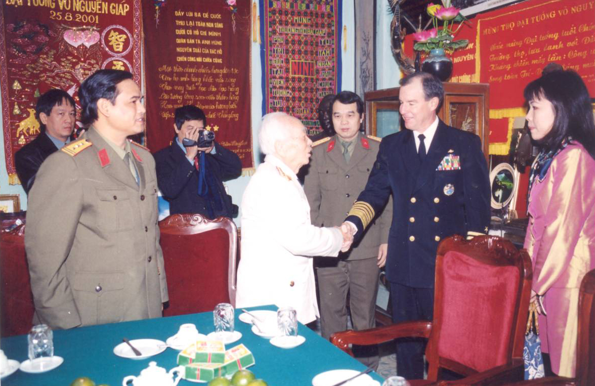 Đại tướng Võ Nguyên Giáp và sự quan tâm thúc đẩy quan hệ quốc phòng Việt – Mỹ - Ảnh 3.
