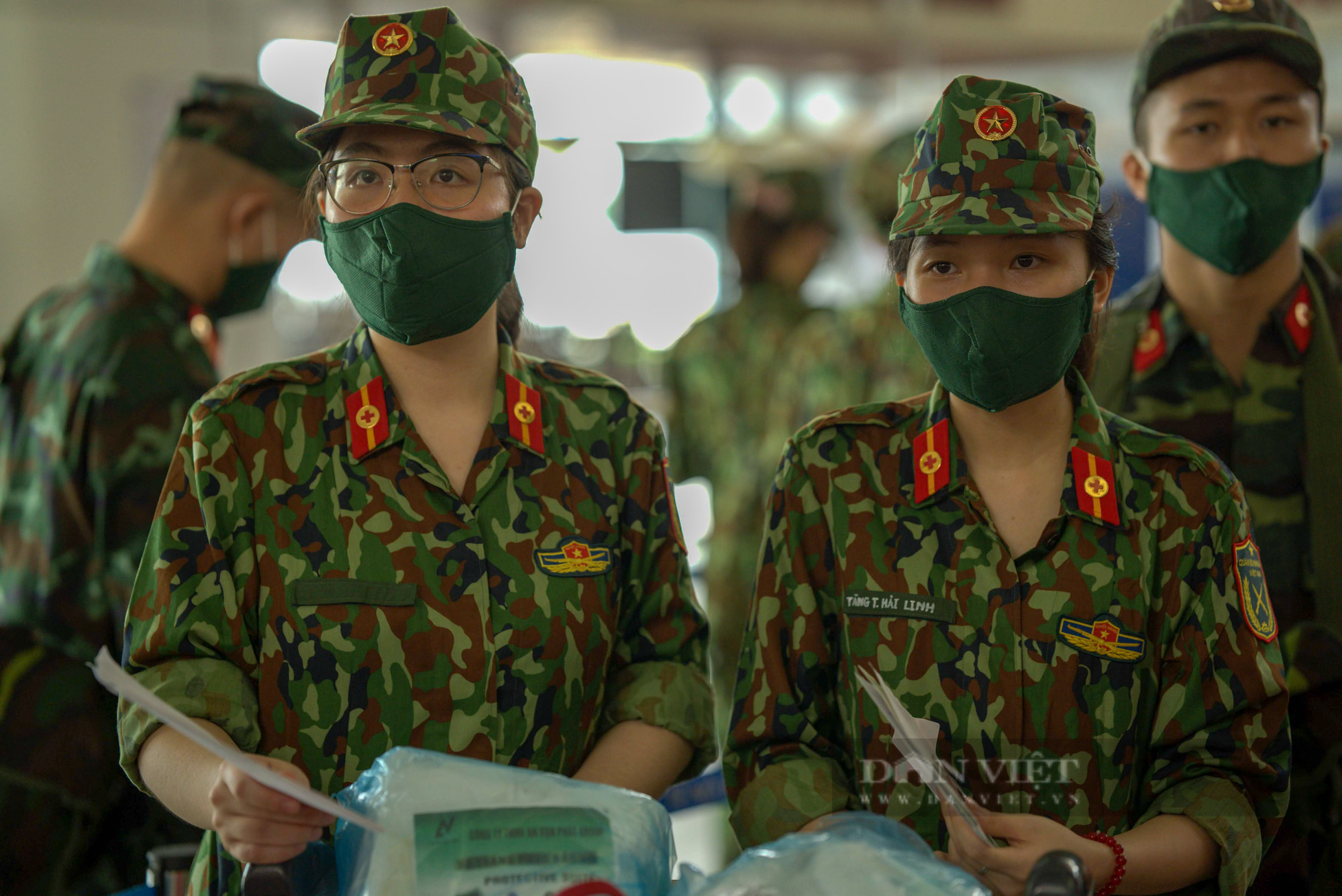 Hà Nội: Gần 300 bác sĩ, học viên quân y vào TP.HCM chống dịch, sẽ đến tận nhà chăm sóc bệnh nhân Covid-19
 - Ảnh 3.
