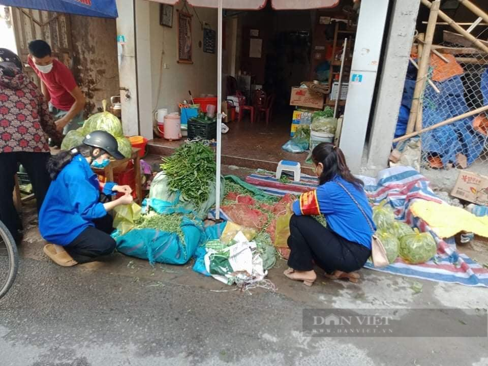 Nghệ An: Mở 3 &quot;Gian hàng 0 đồng&quot; hỗ trợ người dân trong vùng phong tỏa   - Ảnh 2.