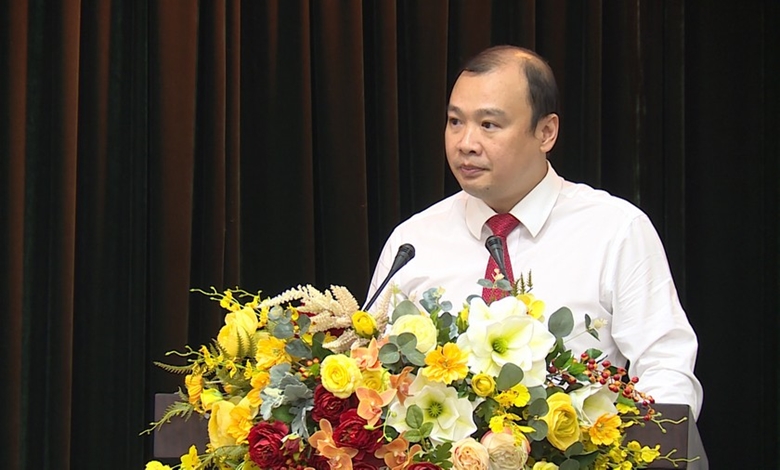 Sau khi nhận quyết định bổ nhiệm của Bộ Chính trị, ông Lê Hải Bình vào TP.HCM thực hiện nhiệm vụ - Ảnh 1.