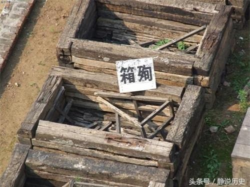 Phát hiện rợn người dưới mảnh đất ngàn năm không mọc 1 ngọn cỏ tại Trung Quốc - Ảnh 3.