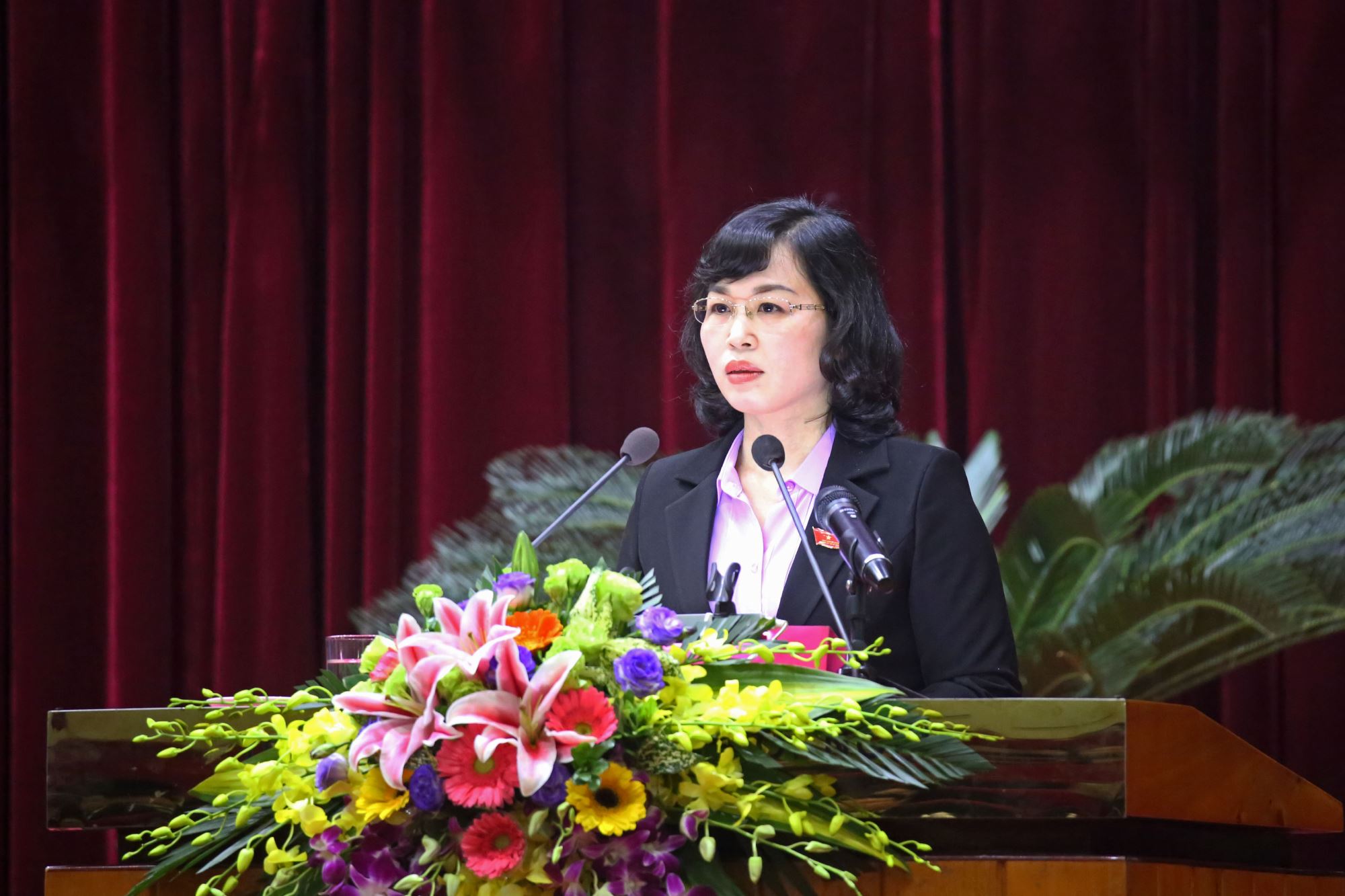 Chân dung nữ Phó Bí thư Tỉnh ủy Quảng Ninh 48 tuổi - Ảnh 1.