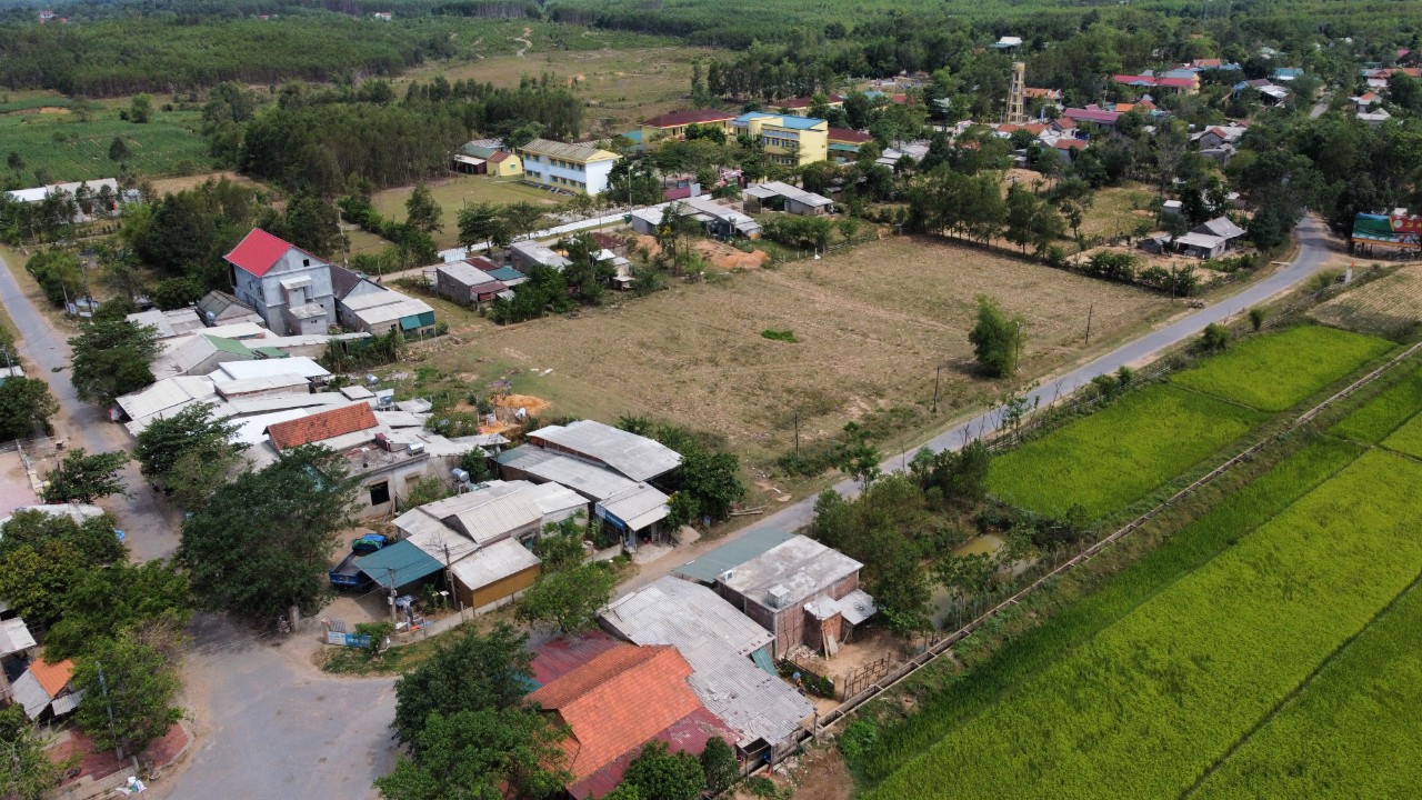 Quảng Trị: Vi phạm về đất đai, nhiều cán bộ bị xem xét kỷ luật - Ảnh 2.