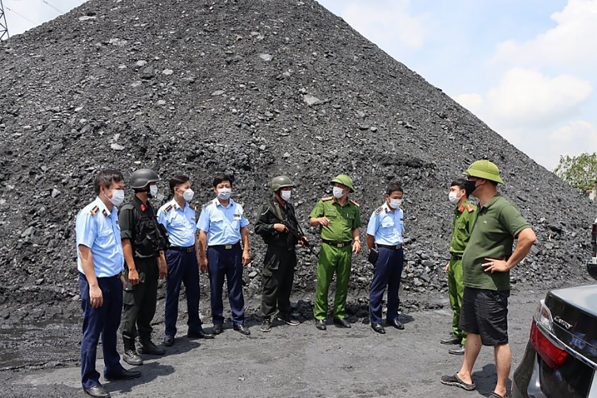 &quot;Đại gia lan đột biến&quot; thuộc đường dây than lậu vừa bị bắt trốn nhiều loại thuế, thu lợi trăm tỷ - Ảnh 2.