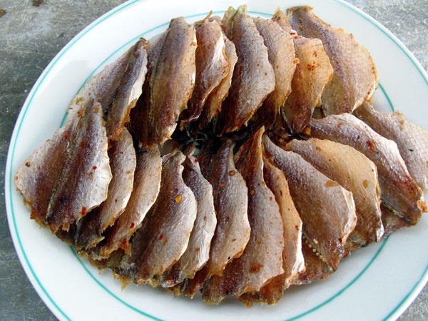 Việt Nam có loại cá từng thất sủng, nay là đặc sản giá đắt, còn bán ra nước ngoài - Ảnh 1.