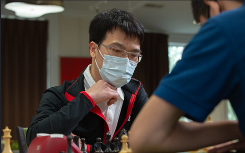 Lê Quang Liêm thắng đẹp cựu vô địch thế giới Mamedyarov - Ảnh 2.