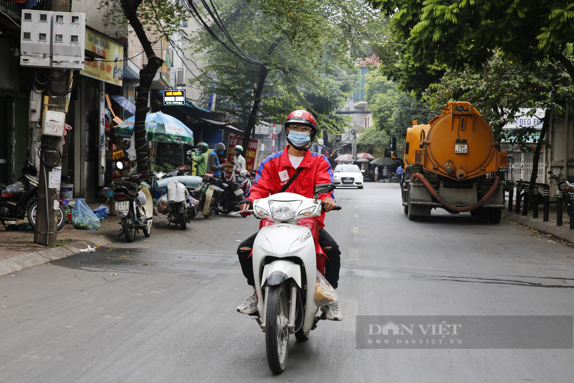 Đề nghị xác minh thông tin ứng dụng giao nhận thức ăn NOW hoạt động trở lại trong giãn cách xã hội - Ảnh 1.