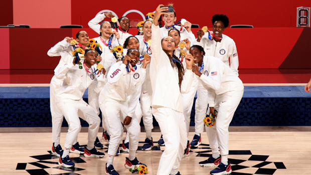 BXH huy chương Olympic 2020: Mỹ vượt qua Trung Quốc vào phút chót - Ảnh 1.