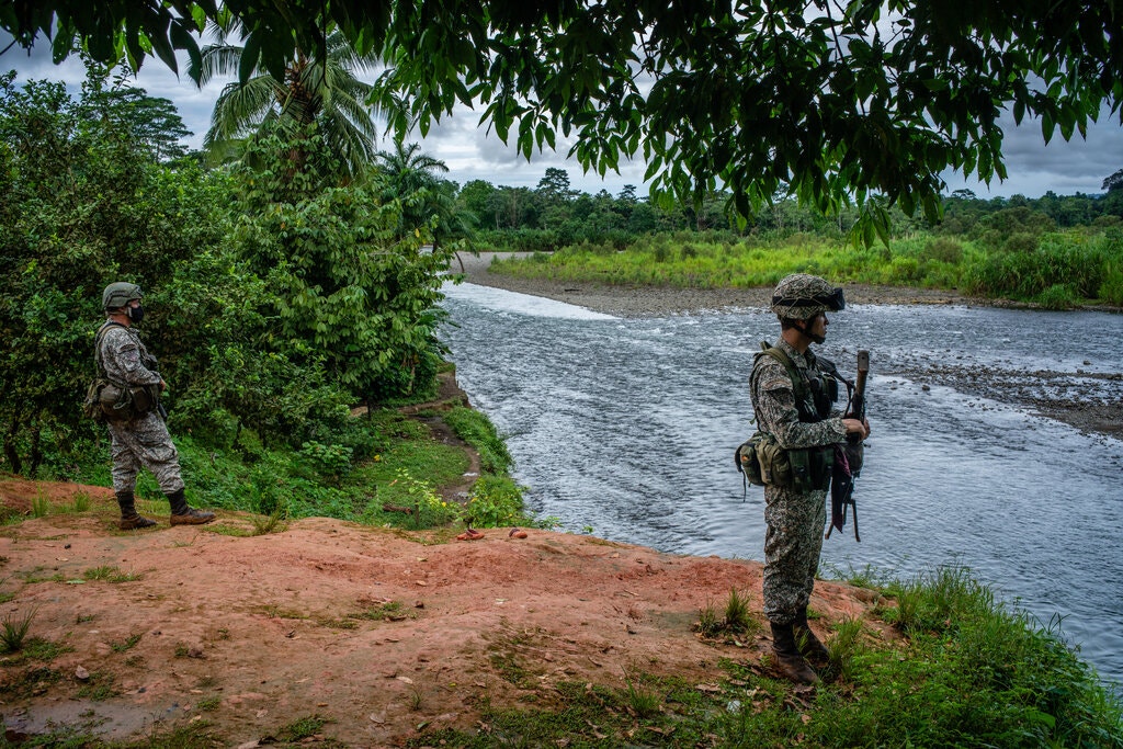 Lính đánh thuê Colombia: Những &quot;cỗ máy chiến tranh&quot; sẵn sàng giết người với giá rẻ mạt - Ảnh 1.