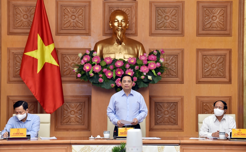 Bộ trưởng Nguyễn Chí Dũng: Dịch Covid-19 khiến mảng màu xám loang nhanh tại khu vực doanh nghiệp - Ảnh 1.