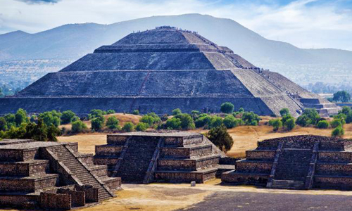 Bí ẩn đại dịch giết chết 15 triệu người, khiến đế quốc Aztec sụp đổ - Ảnh 1.