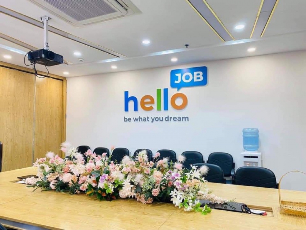 Người lao động Việt tại Nhật Bản dễ dàng chuyển việc nhờ HelloJob - Ảnh 1.
