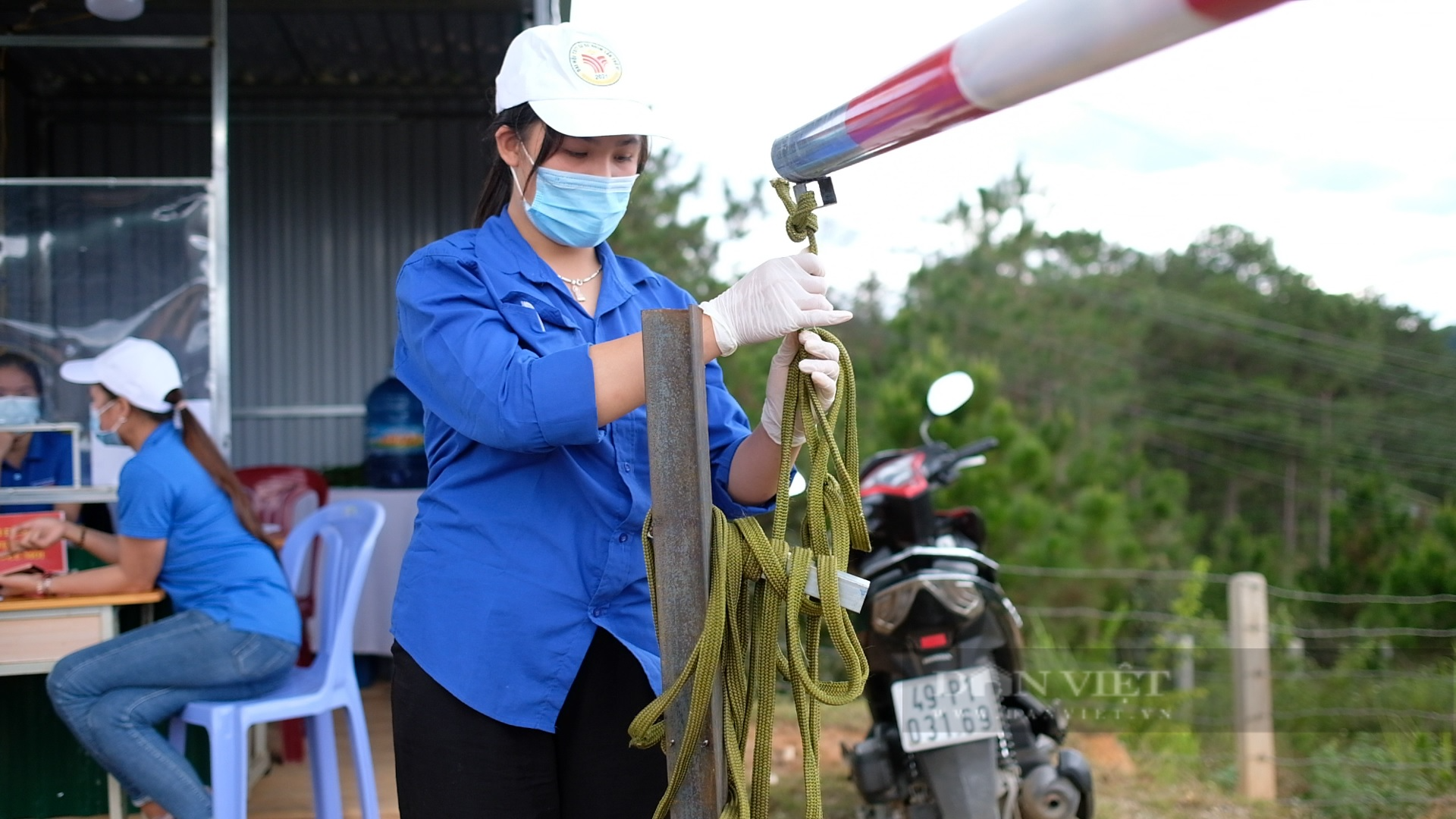 Đồng bào DTTS chung tay bảo vệ “vùng xanh”, phòng, chống Covid-19 - Ảnh 5.