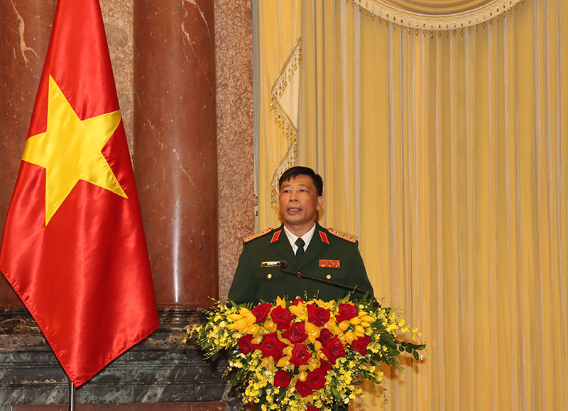 Thăng quân hàm Thượng tướng cho Giám đốc Học viện Quốc phòng Trần Việt Khoa - Ảnh 2.