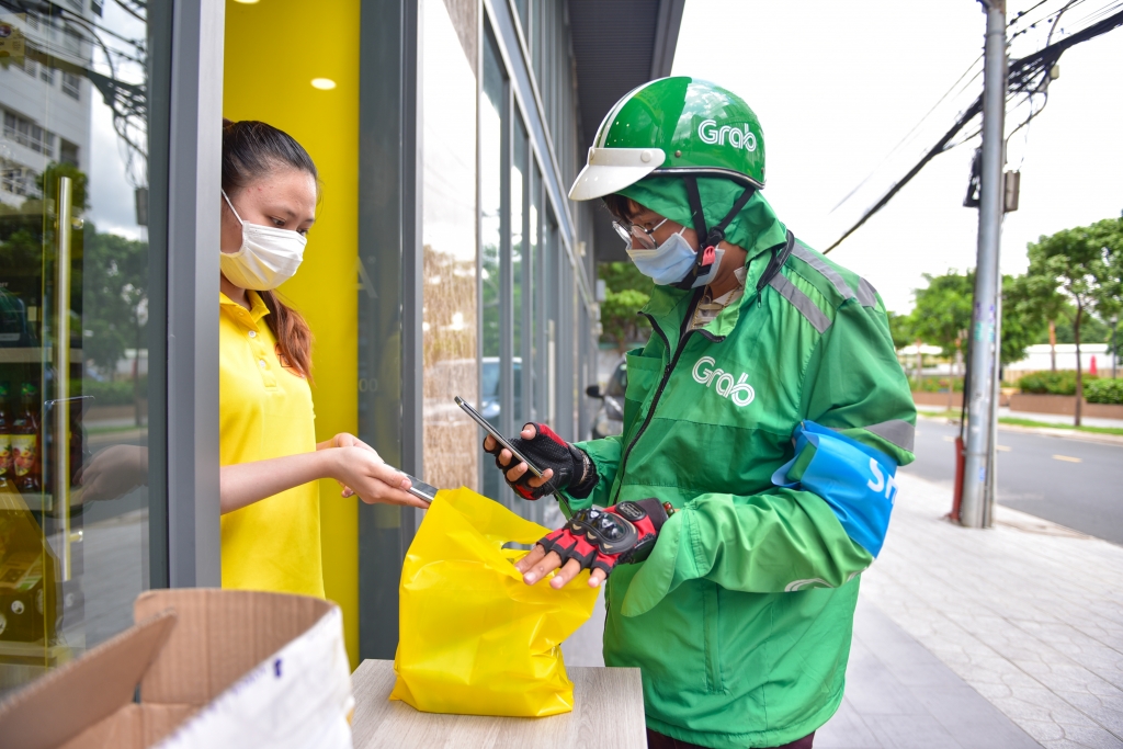 Grab triển khai dịch vụ GrabMart tại Buôn Ma Thuột, Huế, Đà Lạt - Ảnh 1.