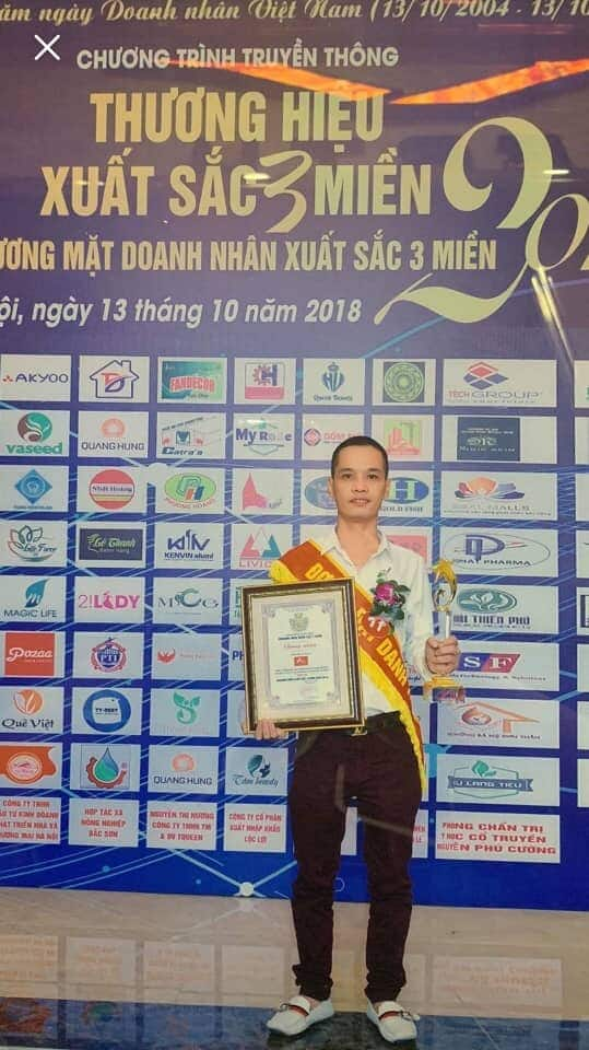 Hình ảnh “đại gia” của Giám đốc doanh nghiệp vận tải An Phú Quý trước khi bị bắt vì liên quan tới ma túy - Ảnh 4.