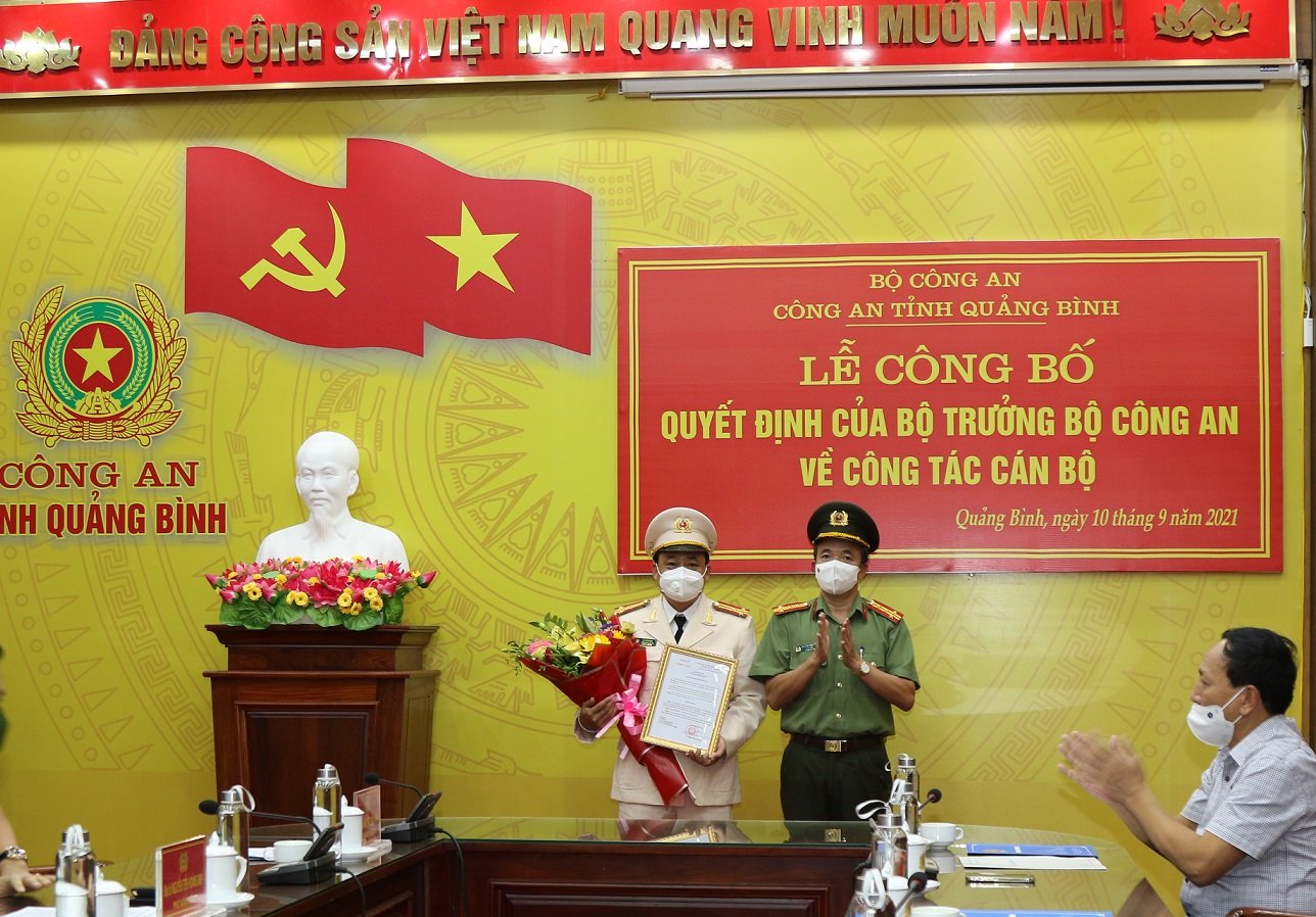 Bộ Công an bổ nhiệm 2 Thượng tá giữ chức Phó Giám đốc công an tỉnh - Ảnh 3.