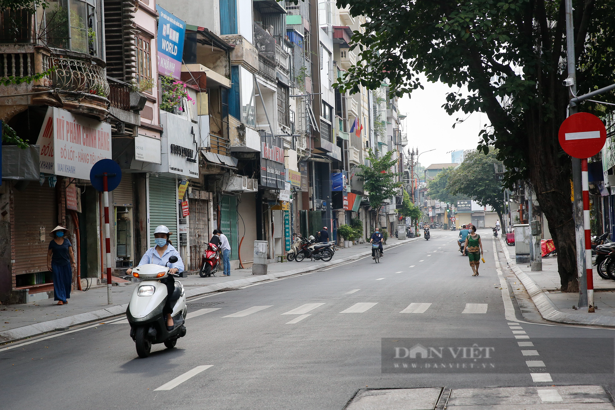 Hà Nội: Cuộc sống tại 3 ổ dịch lớn diễn ra như thế nào sau khi dỡ bỏ phong tỏa? - Ảnh 8.