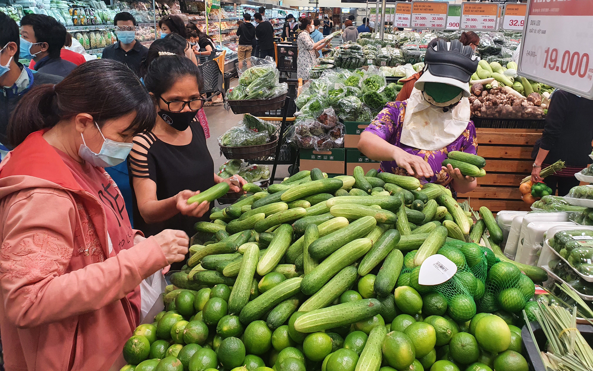 Bí thư Nguyễn Văn Nên: Sức chịu đựng của xã hội đã đến giới hạn, cần phục hồi sớm