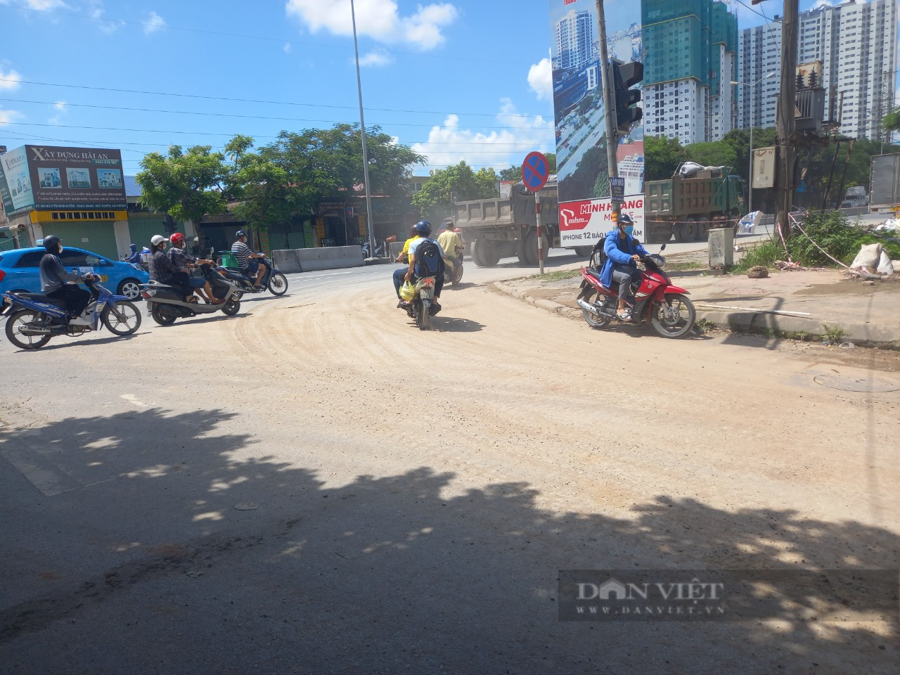 Hải Phòng: Người dân khốn khổ vì khói bụi “bủa vây” tại dự án Đầu tư xây dựng đường Đông Khê 2 - Ảnh 1.