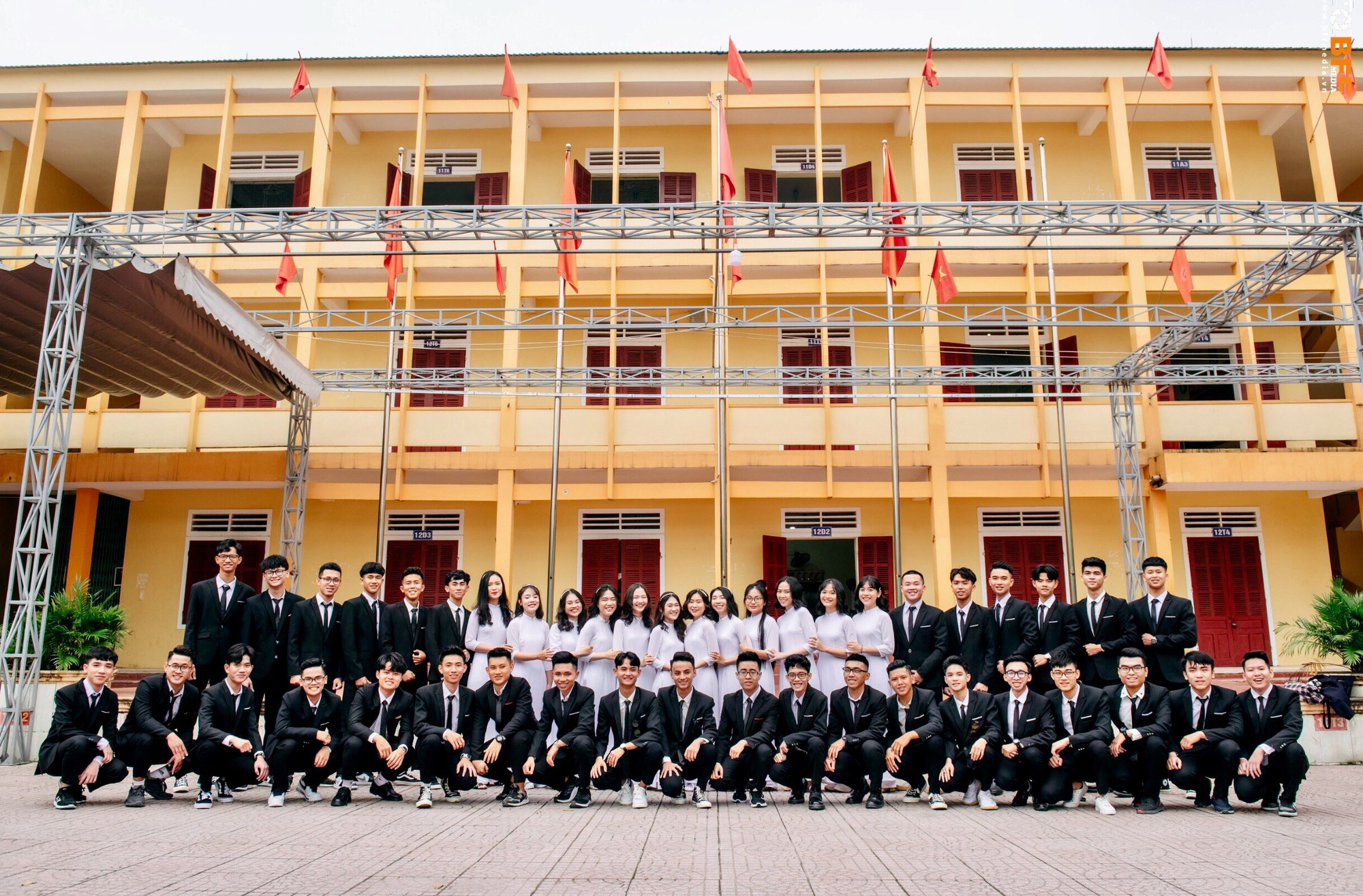 Hiếm có: 2 lớp học &quot;trường làng&quot; đậu đại học gần như tuyệt đối, nhiều em vào trường top đầu - Ảnh 5.