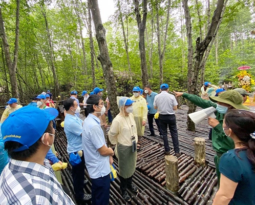 TP HCM: Xúc động với tour du lịch xanh tri ân lực lượng tuyến đầu - Ảnh 4.