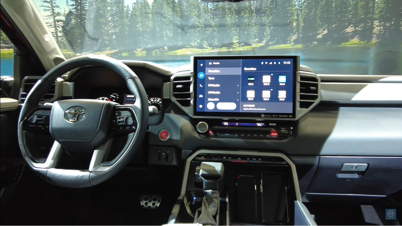 Trải nghiệm thực tế Toyota Tundra 2022 vừa ra mắt, hầm hố hơn đấu Ford F-150 Raptor - Ảnh 3.