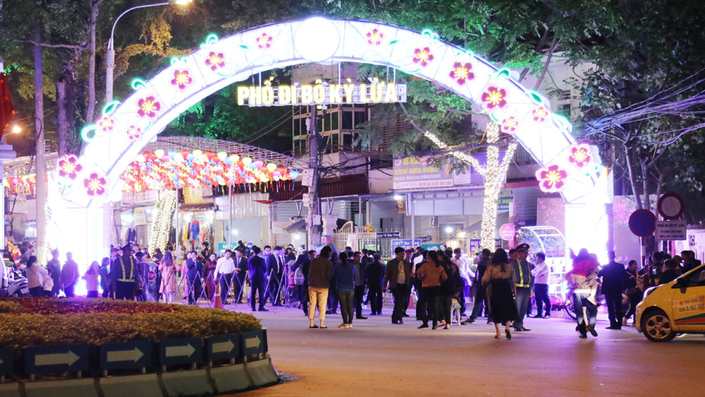 Lạng Sơn: Công nhận Phố đi bộ Kỳ Lừa là điểm du lịch của tỉnh 