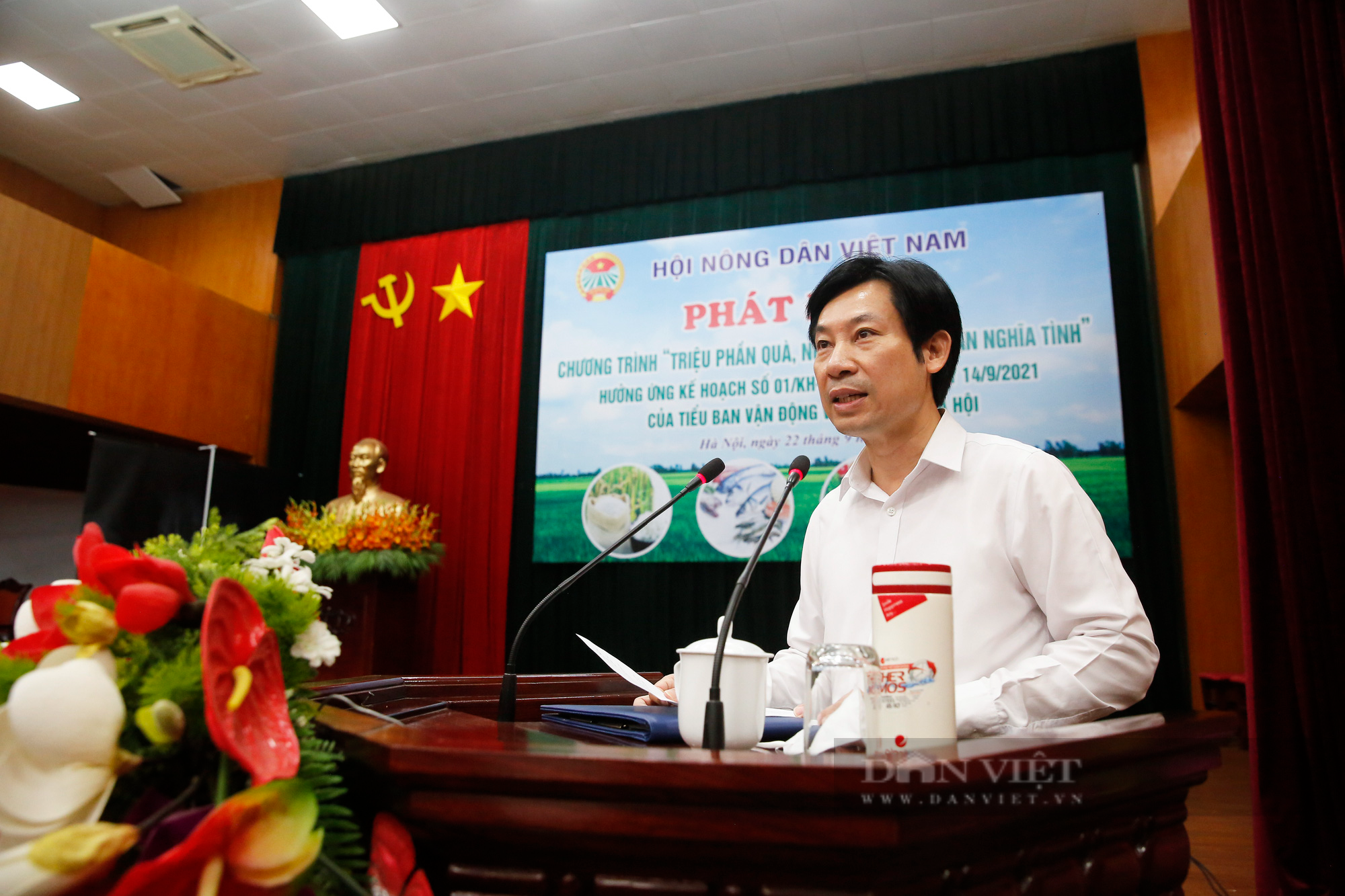 Ảnh: Hội Nông dân Việt Nam phát động chương trình &quot;Triệu phần quà, nghìn tấn nông sản nghĩa tình&quot; - Ảnh 15.