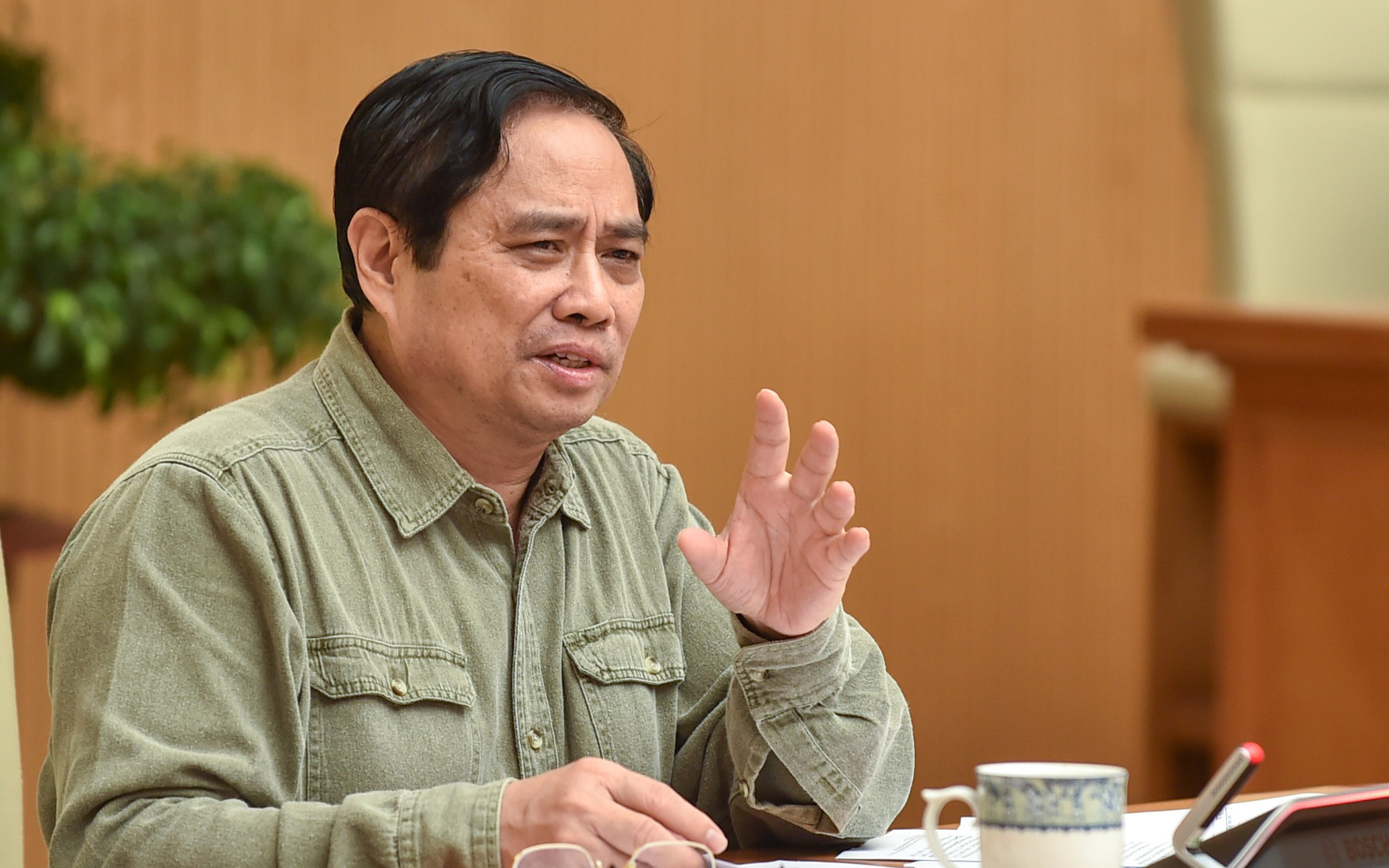 Thủ tướng Phạm Minh Chính: "Ở một số địa phương, đêm Trung thu người dân đổ ra đường quá đông, nguy cơ lây nhiễm cao"