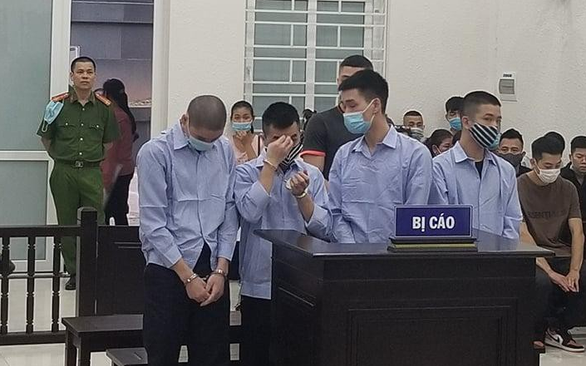 Vụ cựu đại tá Phùng Anh Lê: Khởi tố, bắt tạm giam 2 cựu Công an quận Tây Hồ