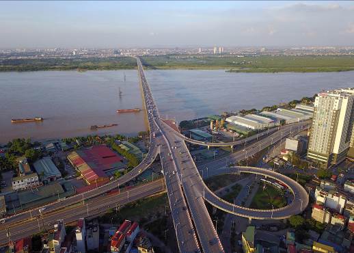 Những cây cầu nối bờ vui của Hà Nội “cổ kính” với “Quận Ocean” - Ảnh 1.