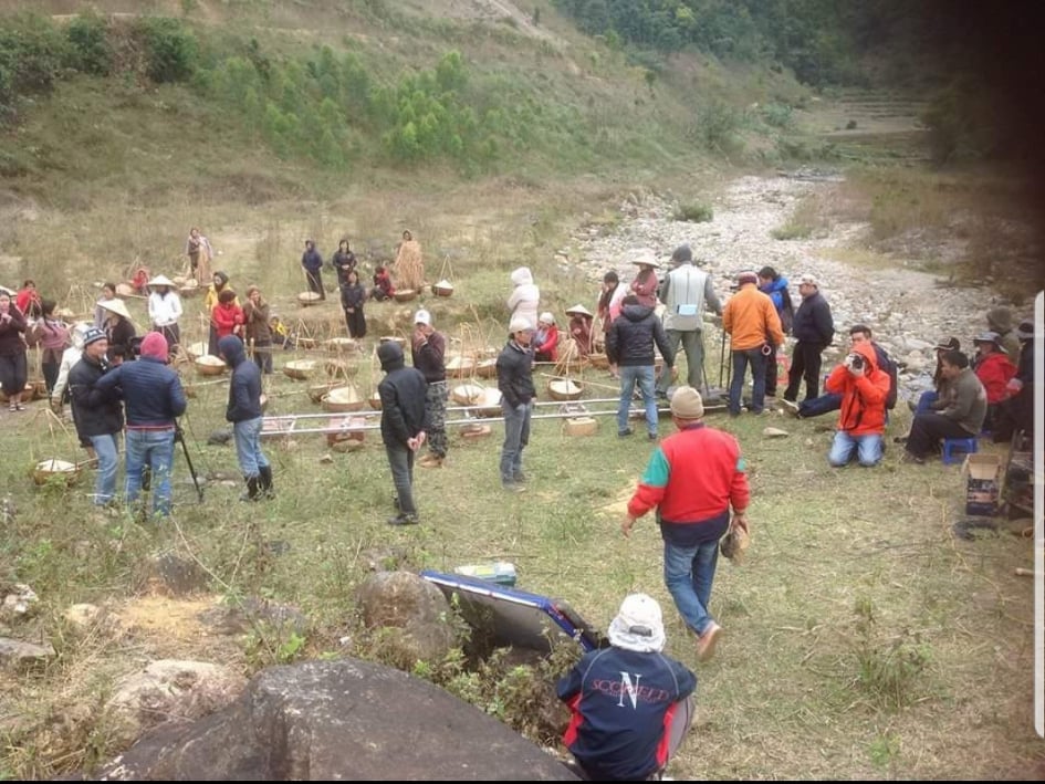 Những câu chuyện dài sau vài giây ngắn trên màn ảnh Kỳ 1: Con đường vào nghề và cát xê của diễn viên quần chúng - Ảnh 2.