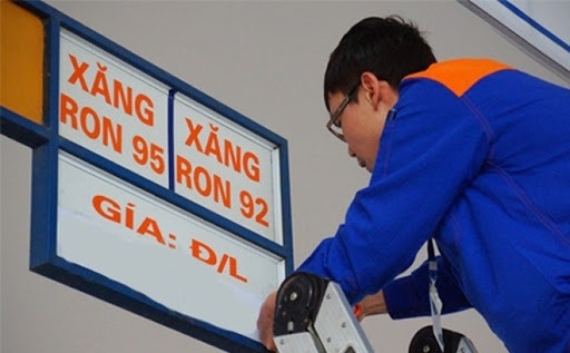 Giá xăng dầu hôm nay 27/4: Tăng nhẹ với hy vọng các biện pháp hỗ trợ nền kinh tế của Trung Quốc - Ảnh 1.