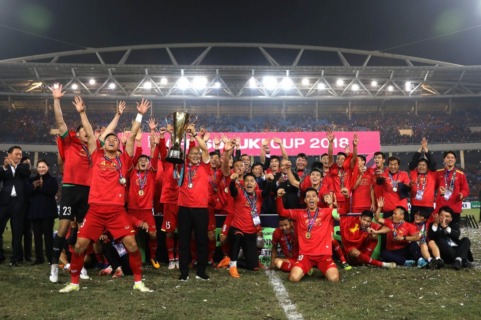 Thắng Singapore, Thái Lan trở thành chủ nhà AFF Cup 2020 - Ảnh 1.