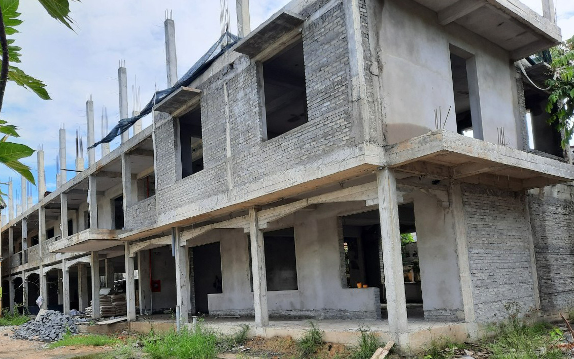 TT-Huế: 2 công trình trường học dở dang vì nhà thầu “bỏ của chạy lấy người”