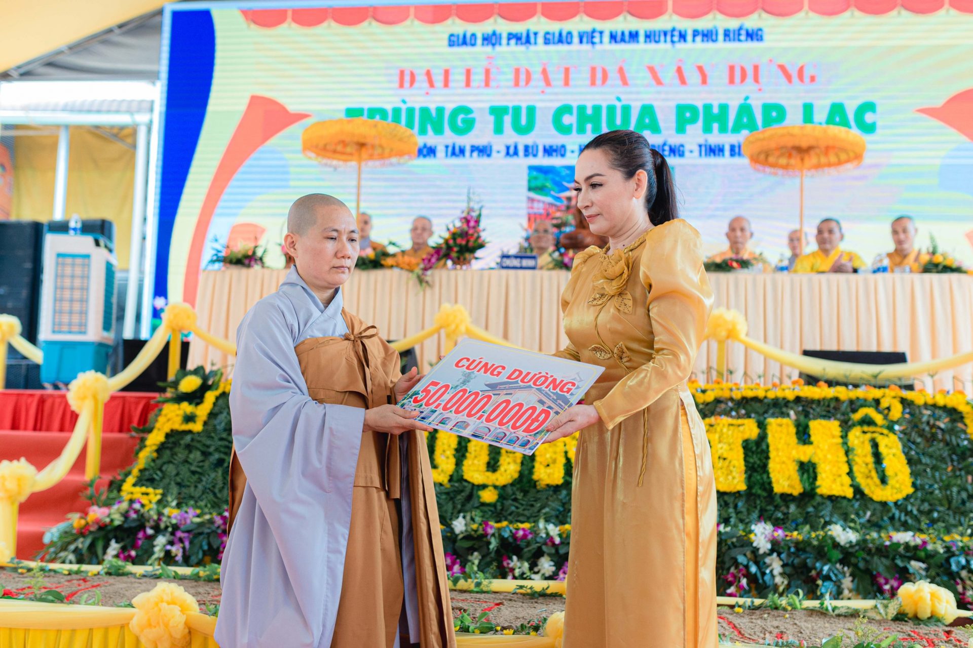 Mái ấm của ca sĩ Phi Nhung ở chùa Pháp Lạc, tỉnh Bình Phước: 13 con nuôi cùng mang họ Phạm - Ảnh 5.