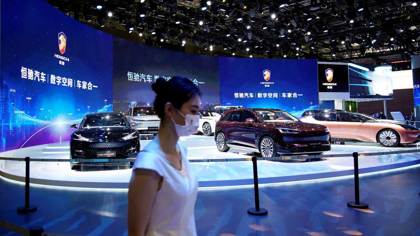 Mảng xe điện của China Evergrande hủy kế hoạch IPO tại Thượng Hải khi công ty mẹ lún sâu vào khủng hoảng nợ - Ảnh 1.