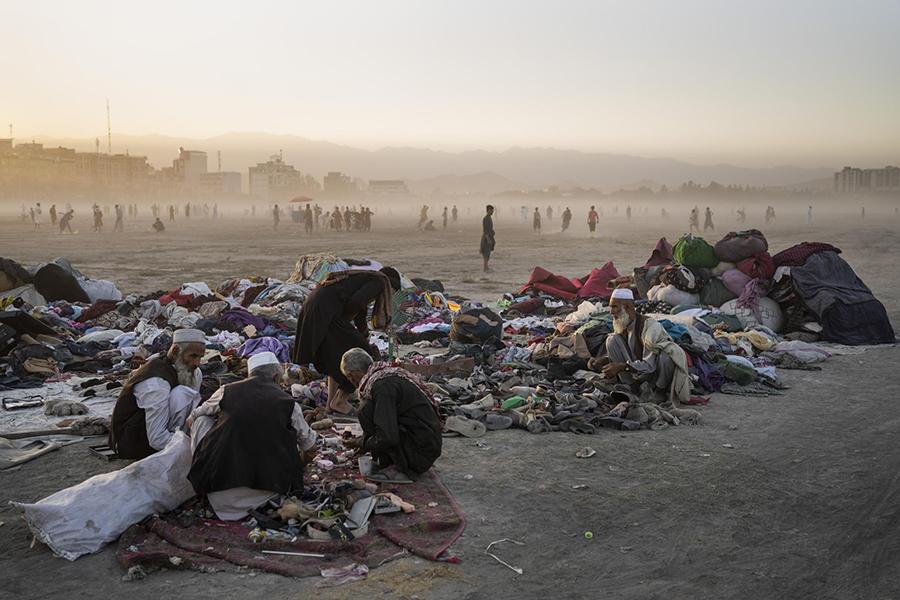Hình ảnh cuộc sống của người dân ở Kabul sau 6 tuần Taliban kiểm soát diễn ra như thế nào? - Ảnh 12.