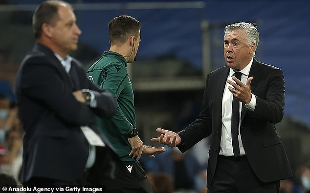 Ancelotti phàn nàn về trọng tài trong trận thua sốc của Real Madrid. Ảnh: Goal