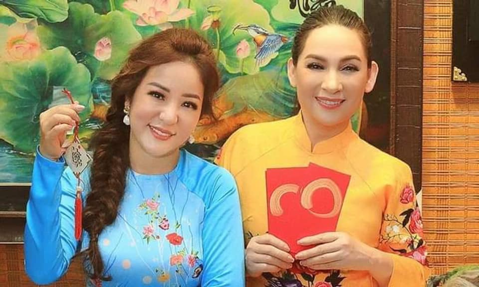 Thúy Nga: &quot;Phi Nhung khóc và nói tôi nặng gánh lắm bà ơi&quot; - Ảnh 1.