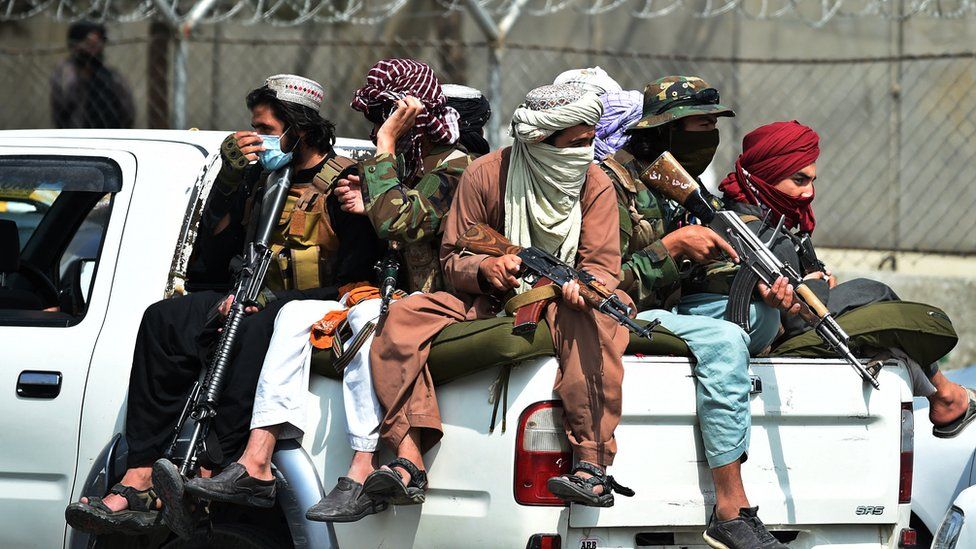 Những nữ thẩm phán Afghanistan sống trong sợ hãi với nỗi lo bị trả thù - Ảnh 3.