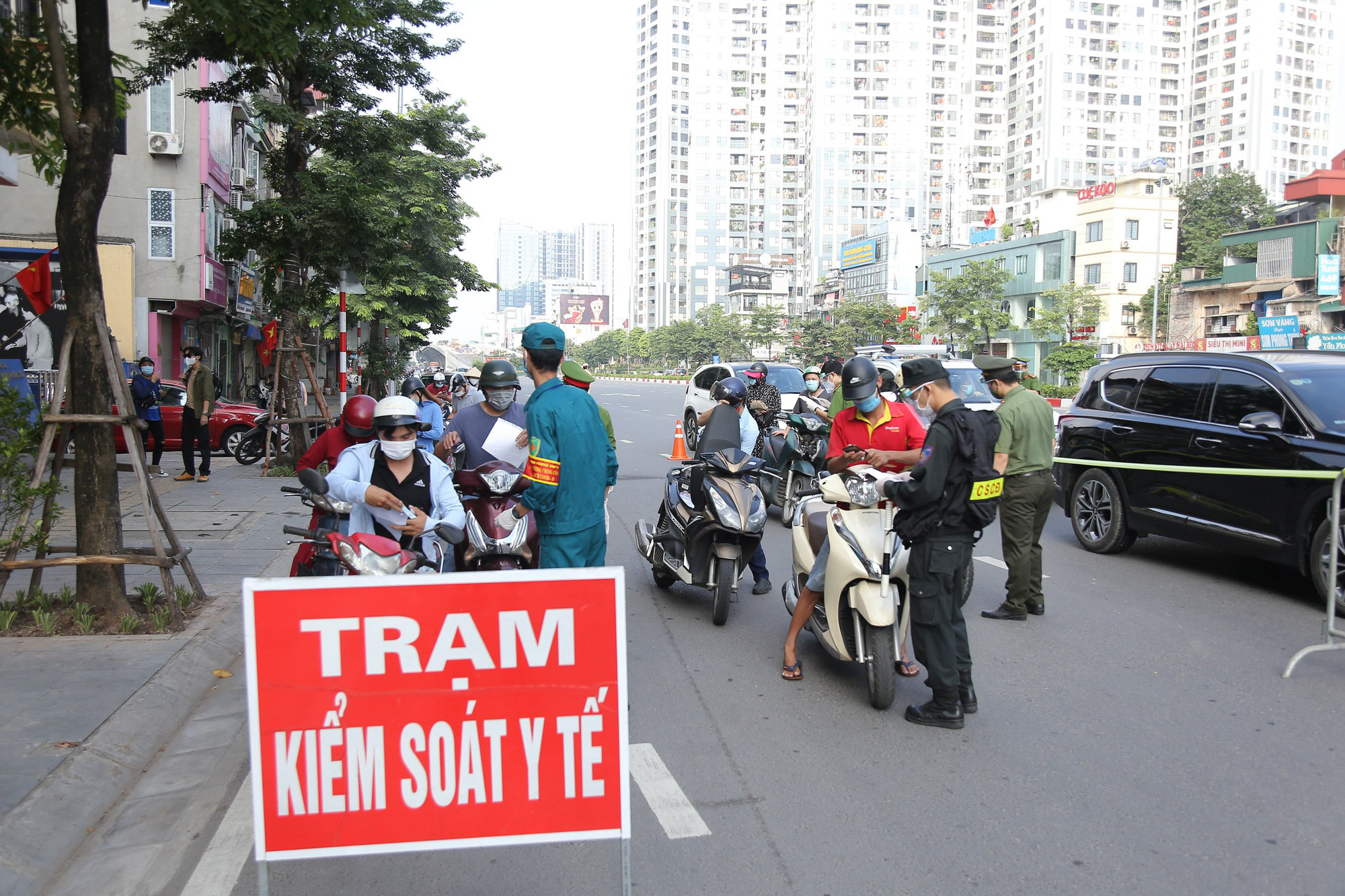 Hà Nội: Phân luồng giao thông ra vào các vùng  - Ảnh 3.