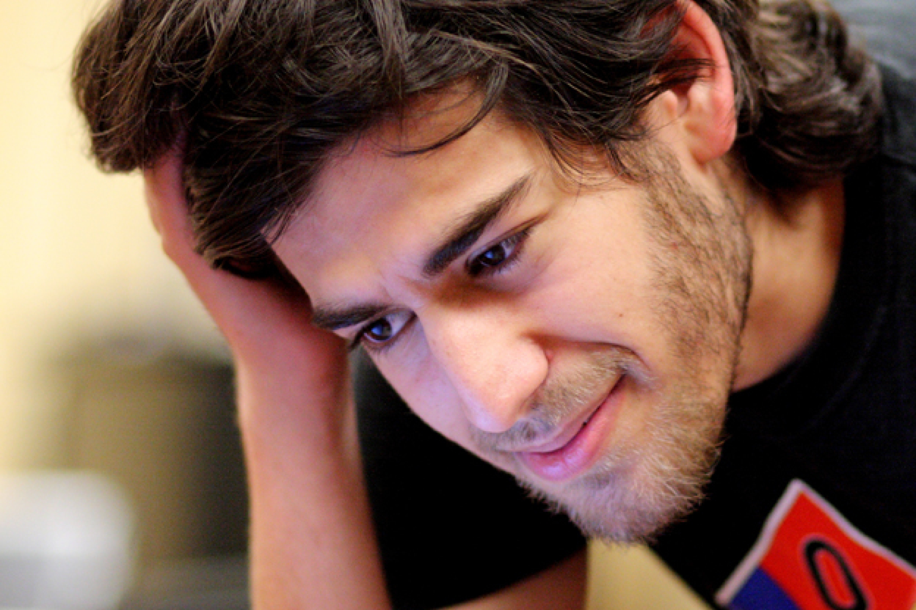 Aaron Swartz: hacker tài hoa bạc mệnh. Ảnh: @AFP.