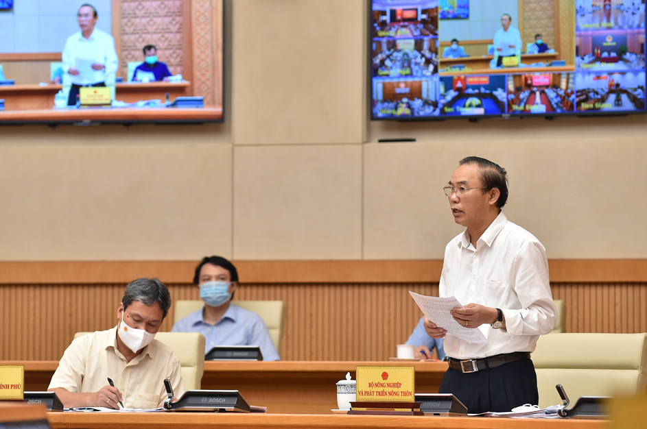 Thủ tướng Phạm Minh Chính: 10 tỉnh có tàu cá vi phạm phải nghiêm túc kiểm điểm, xác định trách nhiệm - Ảnh 3.