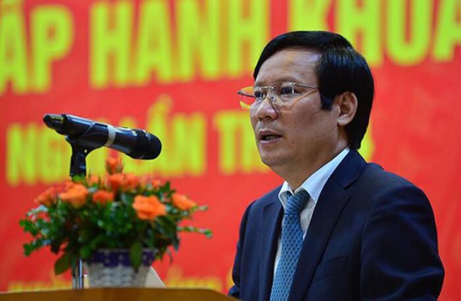 Ông Phạm Tấn Công được bầu làm Chủ tịch VCCI thay ông Vũ Tiến Lộc - Ảnh 2.