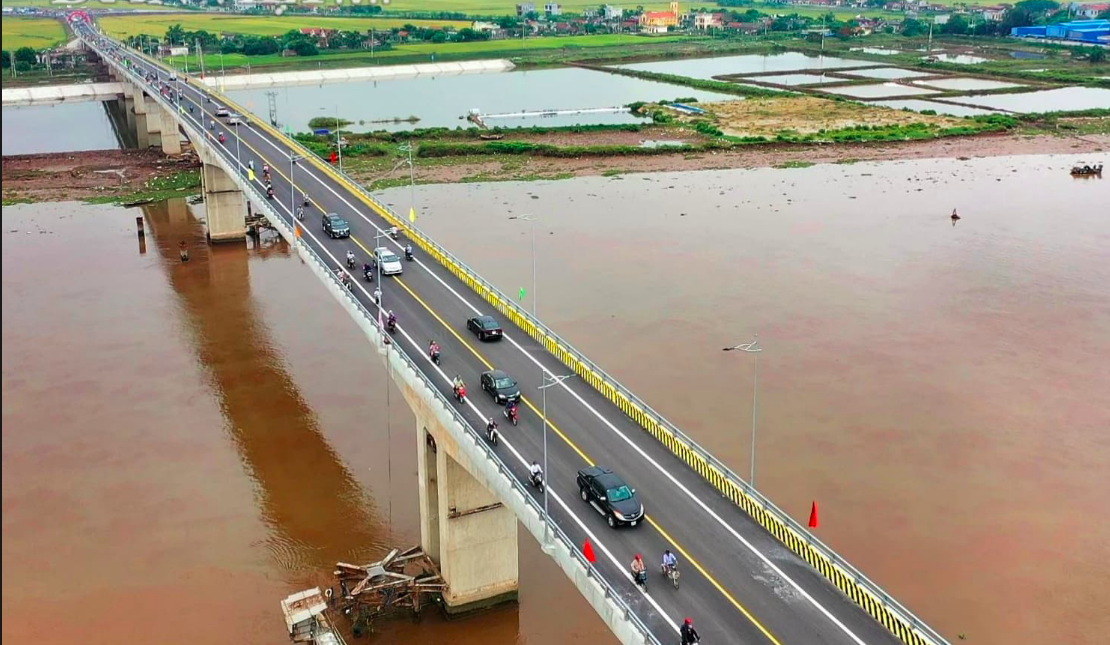 Đưa dự án cao tốc Ninh Bình - Nam Định - Thái Bình - Hải Phòng vào danh mục trọng điểm - Ảnh 1.